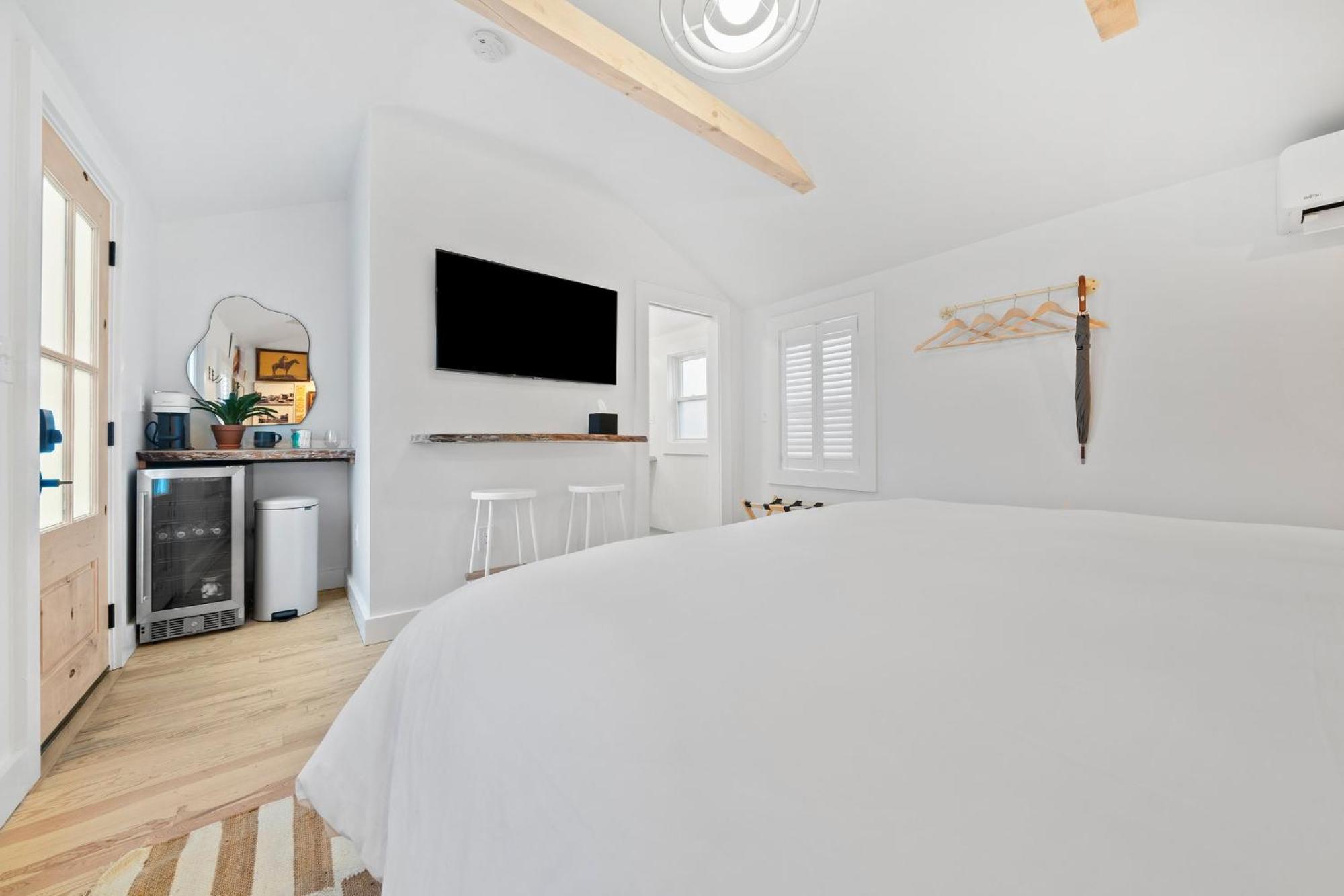 Sisu, A Boutique Motel Плімут Екстер'єр фото